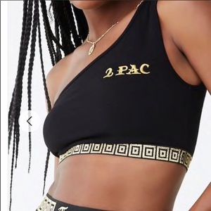 Black & Gold Tupac One Shoulder Crop Top🖤